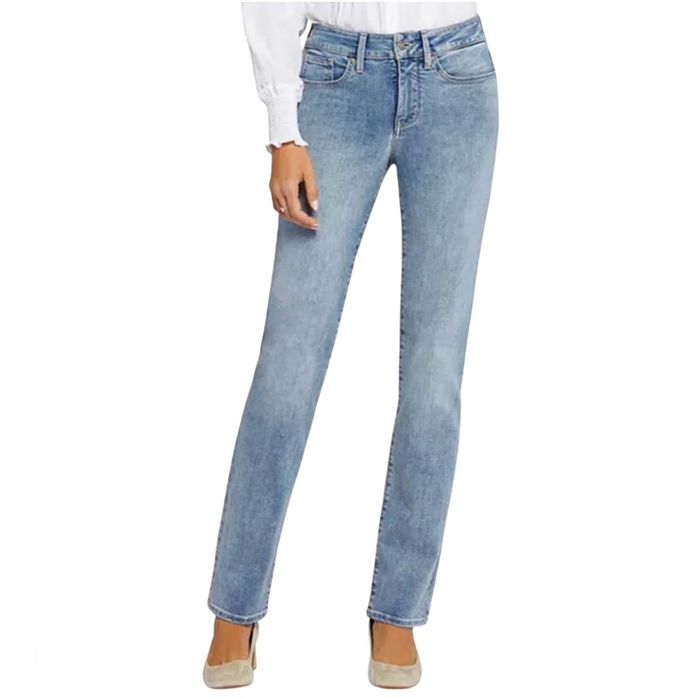 NYDJ Marilyn Straight 8P Jeans in Light Wash